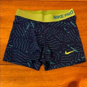 Blue pattern nike pro